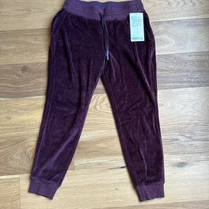 Lululemon Warm Down Jogger - Velour